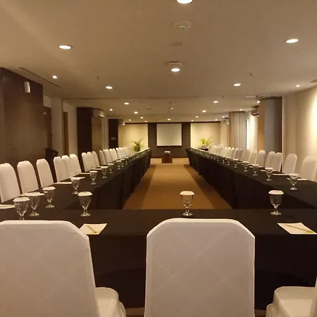 Primebiz Hotel Kuta-3